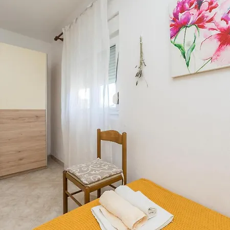 1 Bedroom Stunning In Pag *