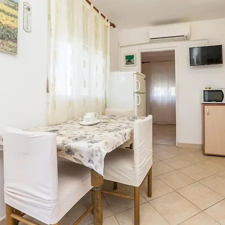 1 Bedroom Stunning In Pag Apartmán