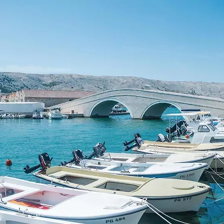 1 Bedroom Pet Friendly In Pag Pag Town