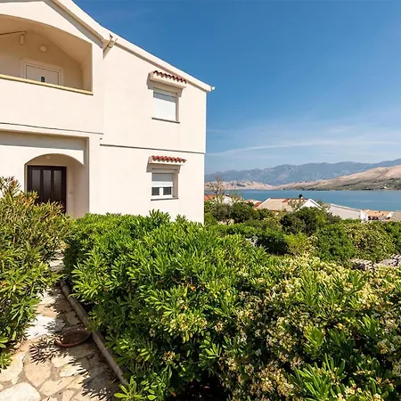 1 Bedroom Pet Friendly In Pag Apartment *