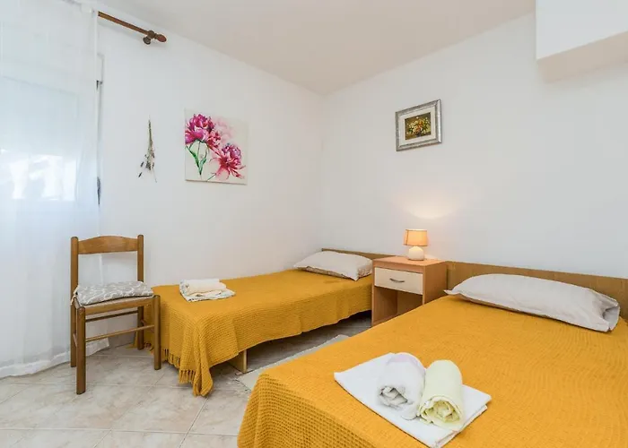 Apartman 1 Bedroom Pet Friendly In Pag *