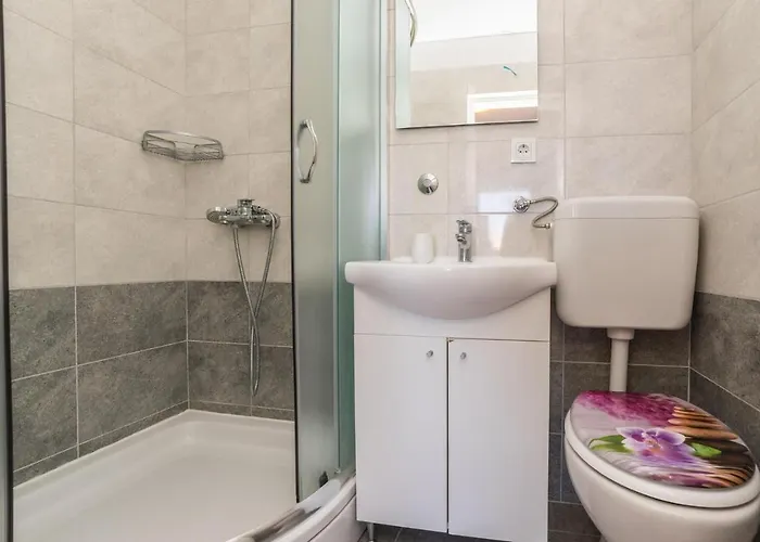 1 Bedroom Pet Friendly In Pag Appartamento Pag Town