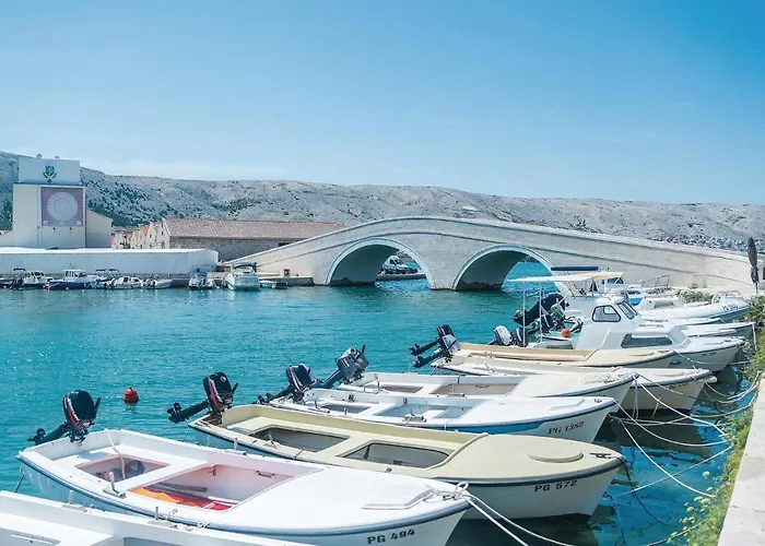 1 Bedroom Pet Friendly In Pag Pag Town